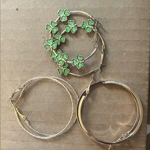 Women’s Gold Hoop Earrings- 3 Set
